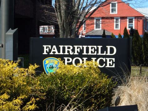 fairfield police facebook|fairfield police online reporting.